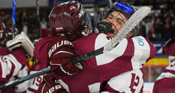 Latvijas U-18 hokejisti.