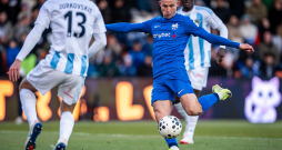 Jānis Ikaunieks gūst pirmos vārtus šosezon Rīgas derbijos. Viņam rezultatīva piespēle arī otro "RFS" vārtu guvumā.