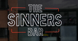"The Sinners" bārs.