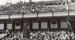 Aprit 36 gadi kopš deputātu sapulces Daugavas stadionā.