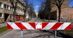 Satiksmes organizācijas maiņa Vārnu ielā.