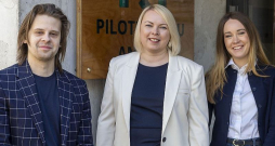 Attēlā no kreisās: Matīss Pāls, Karīna Orlova, Daniela Godiņa.