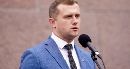 Ārlietu ministrijas parlamentārais sekretārs Artjoms Uršuļskis.