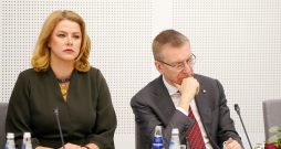 Evika Siliņa un Valsts prezidents Edgars Rinkēvičs.
