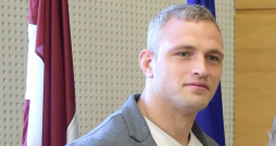 Latvijas sambo cīkstonis Viktors Reško.