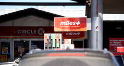Degvielas uzpildes stacija "Circle K".