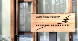 AS "Latvijas valsts meži" izkārtne.
