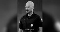Robs Dīperinks.