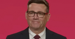 Lielbritānijas premjerministrs Endijs Bērnhems. Lielbritānijas premjerministrs Endijs Bērnhems.