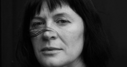 Eva Vežnaveca. Eva Vežnaveca.