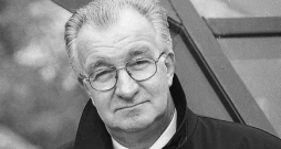 Jānis Strazdiņš. Jānis Strazdiņš.