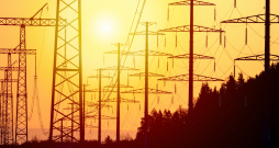 Saules gaismu var pārvērst elektrībā. Ilustratīvs attēls. Saules gaismu var pārvērst elektrībā. Ilustratīvs attēls.