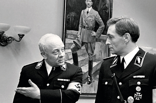 Gestapo šefa Millera lomas atveidotājs Leonīds Broņevojs nemaz neatbilda savam reālajam prototipam.