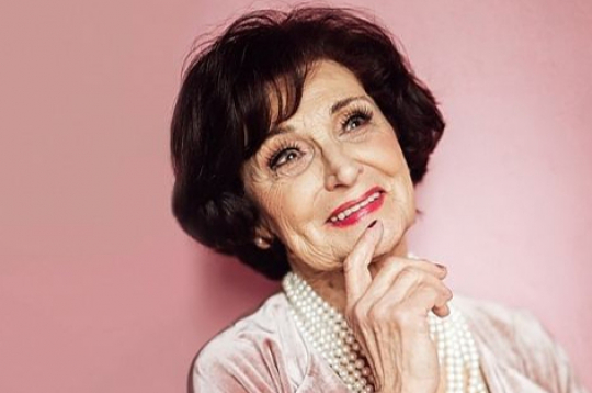 Olga Dreģe. Olga Dreģe.