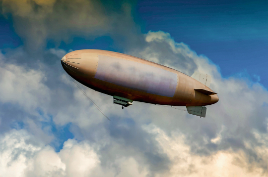 Garumā 150 metri un ar 22 000 m³ apjomu –, tie ar 210 zirgspēku motora palīdzību spēja pacelties līdz 2200 metru augstumam, vienlaikus nesot līdzi līdz astoņām tonnām lietderīgas kravas. Garumā 150 metri un ar 22 000 m³ apjomu –, tie ar 210 zirgspēku motora palīdzību spēja pacelties līdz 2200 metru augstumam, vienlaikus nesot līdzi līdz astoņām tonnām lietderīgas kravas.