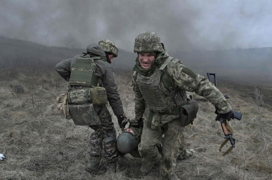 Ukrainas armijas karavīri.