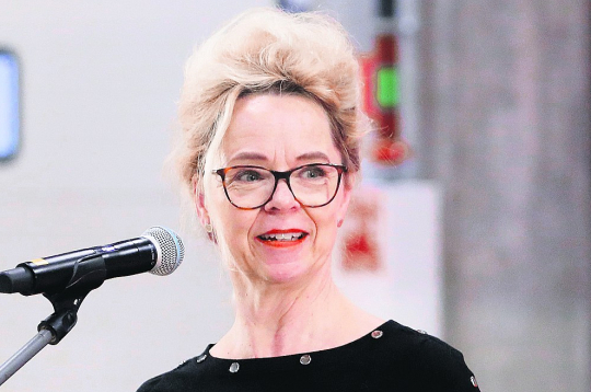 Kārina Hēglunda, Zviedrijas vēstniece Latvijā.