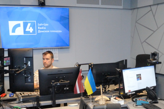 Latvijas Radio 4 (LR4). 