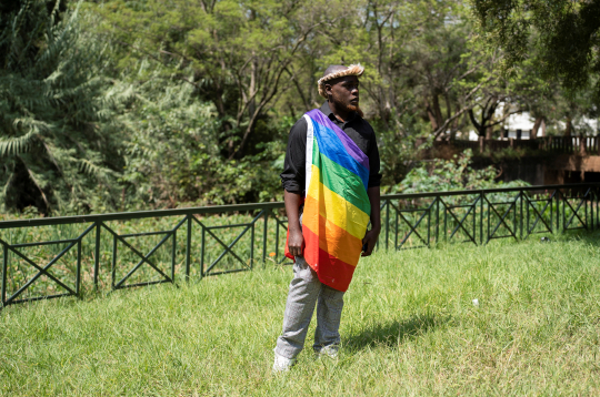 LGBT aktīvista protests Dienvidāfrikā. 