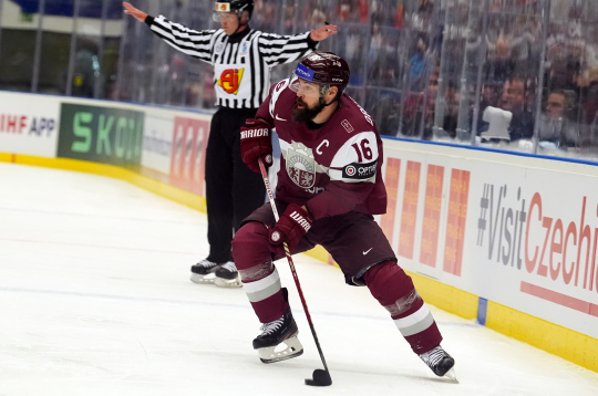 Pasaules hokeja čempionāta spēle starp Latvijas un Francijas valstsvienībām ''Ostravar arēnā'' Ostravā. Kaspars Daugaviņš.