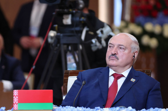 Aleksandrs Lukašenko Baltkrievijā valda jau 30 gadus, turoties pie varas ar nedemokrātiskām metodēm.