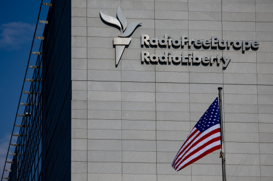 "Radio Brīvā Eiropa"/"Radio Brīvība" ("Radio Free Europe"/"Radio Liberty" (RFE/RL)),