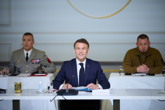 Emanuels Makrons.