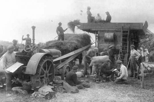 Kolonistu ikdienas darbs. Ap 1920. g.