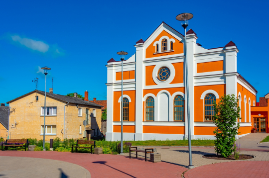 Sabiles Mākslas, kultūras un tūrisma centrs bijušajā sinagogā.