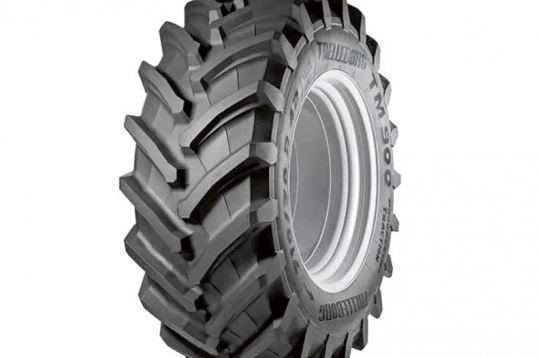 'Trelleborg TM900 PT' riepa. 
