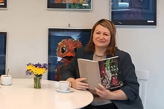 Zorģu bibliotēkas vadītāja Dace Frinda.