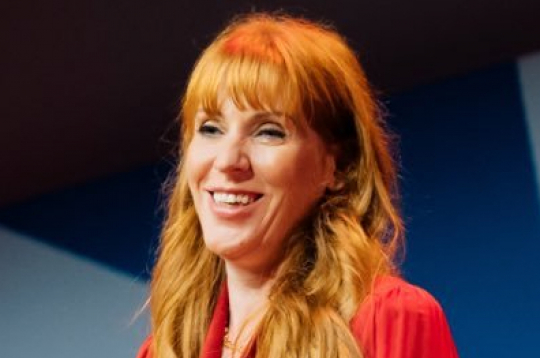 Andžela Reinera.