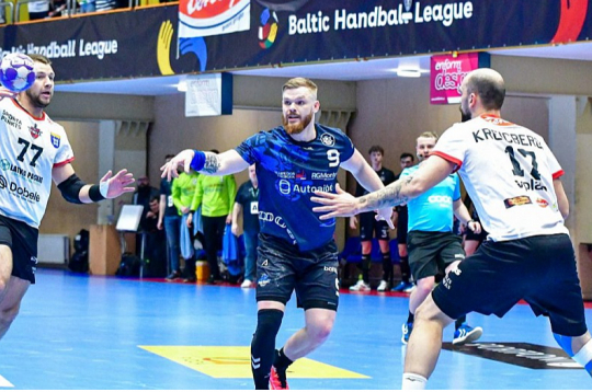 Latvijas handbola spēcīgākie klubi sezonu sāks gaidāmajās brīvdienās Lietuvā.