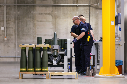 "Rheinmetall" darbinieki.