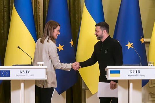 Eiropa turpinās vājināt Krievijas kara mašīnu ar saskaņotām un stingrām sankcijām, tiekoties ar Ukrainas prezidentu Volodimiru Zelenski, uzsvērusi Eiropas Parlamenta priekšsēdētāja Roberta Metsola.