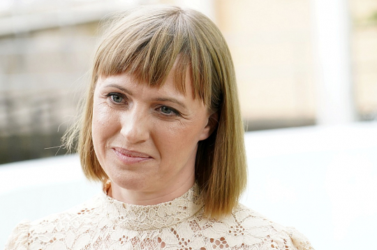 Inese Pudža: "Teātrī strādājot, aktieri lielākoties izmanto vai lieto, un, lai gan šie ir ļoti nepatīkami vārdi, tam grūti piemeklēt citus."