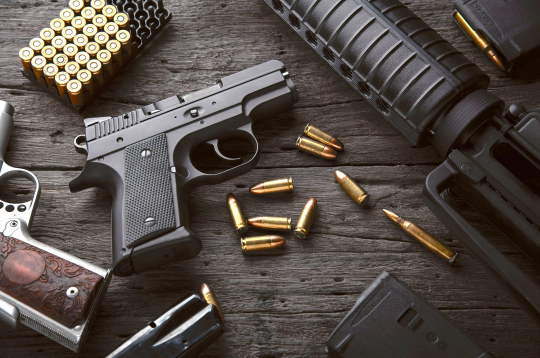 Būt vai nebūt pistolēm medniekiem?