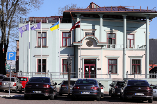 Ventspils brīvostas pārvaldes ēka.