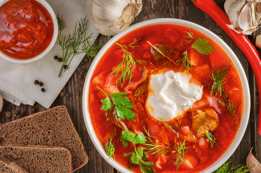 Klasiskais borščs.