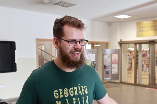 Vidzemes jauno ģeogrāfu skolas žūrijas vadītājs Miķelis Rikveilis.