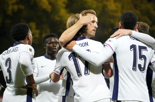 2026.gada Pasaules kausa kvalifikācijas spēle futbolā starp Latvijas un Anglijas valstsvienībām Daugavas stadionā.