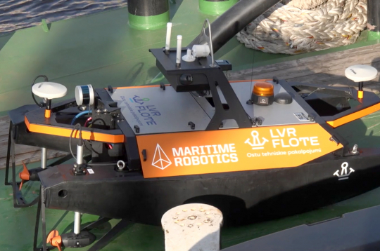 Latvijā ražotie dronie un robotkuģi atvieglo ostu darbību.