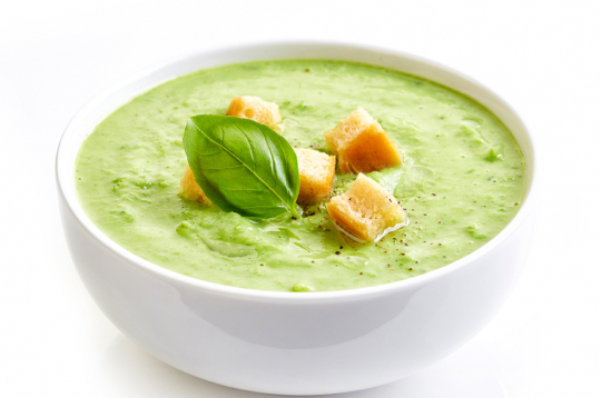 Brokoļu un siera zupa. Brokoļu un siera zupa.