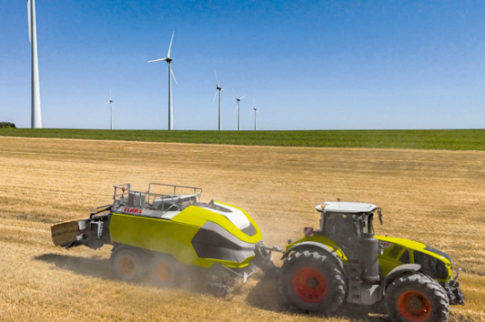 'Claas' jaunā 70 tonnu rituļprese.