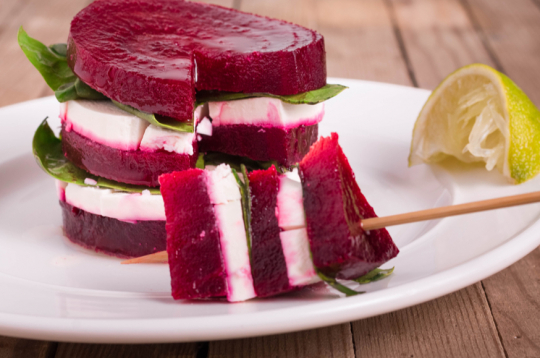 Bietes ar sieru. Bietes ar sieru.