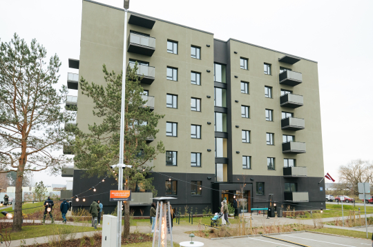 Daudzdzīvokļu nams. Jaunais projekts "Valterciems".