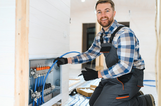 Izvēloties siltumizolācijas materiālus, noteikti jākonsultējas ar nozares speciālistiem, būvniekiem, projektētājiem.