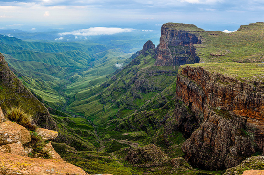 Drakonu kalni. Drakonu kalni.