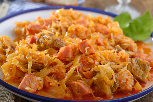 Kāpsotu un gaļas sautējums. Kāpsotu un gaļas sautējums.