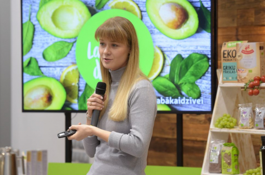 Uztura speciāliste Olga Ļubina. Uztura speciāliste Olga Ļubina.